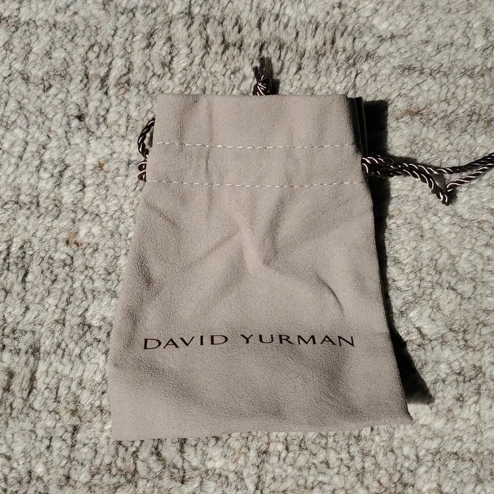 Authentic David Yurman bracelet gray travel pouch